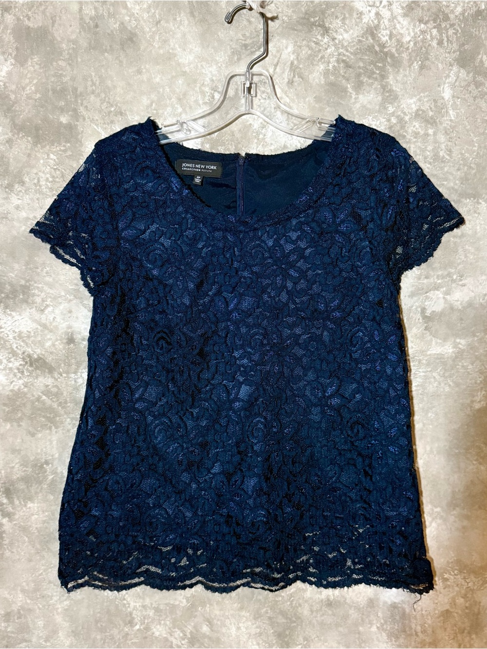 Jones New York Navy Floral Lace Short Sleeve Blouse (love 23)